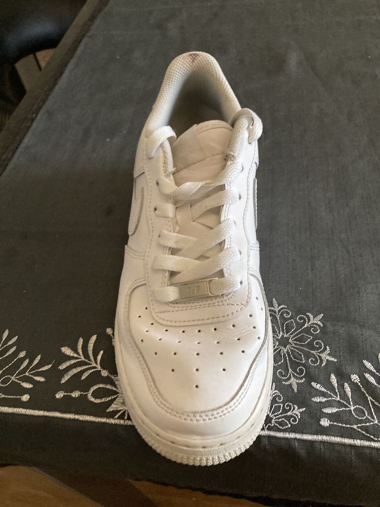 Chaussure 30 Beaugency (45)