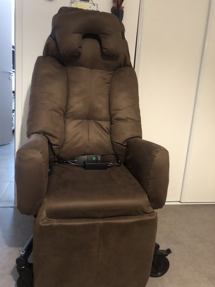 Fauteuil coquille �lectrique 80 Tr�gueux (22)