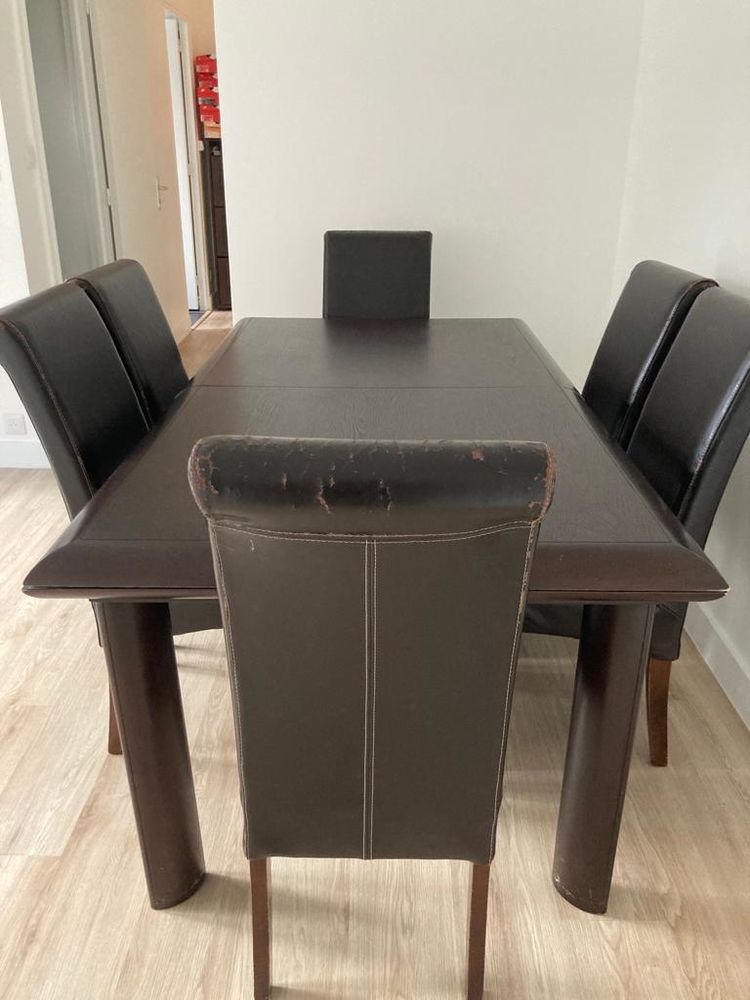 Table de salle � manger extensible 6/8 personnes + 6 chaises 300 Champigny-sur-Marne (94)