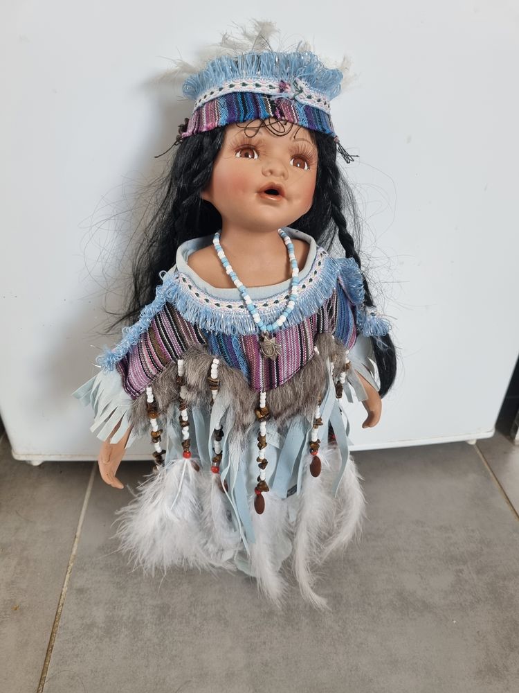 Poup�es porcelaine 15 Mauron (56)