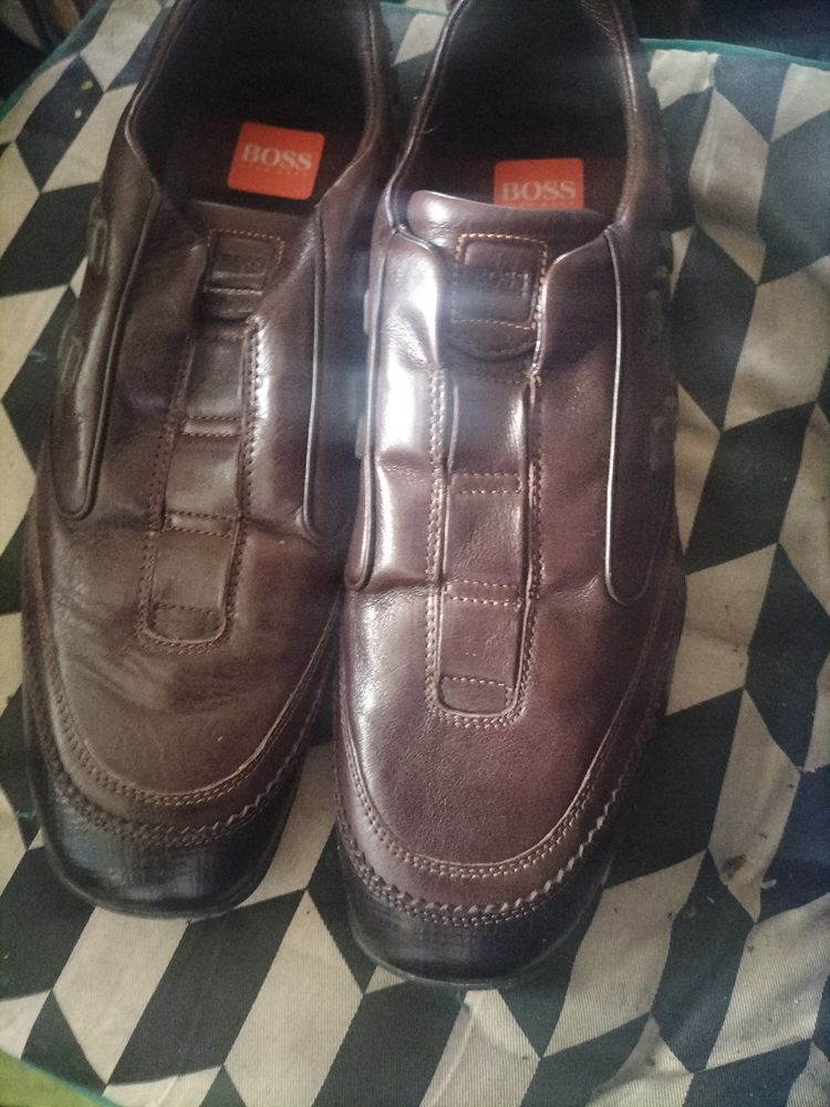 Basket cuir Hugo Boss pointure 42 neuf 88 Cachan (94)