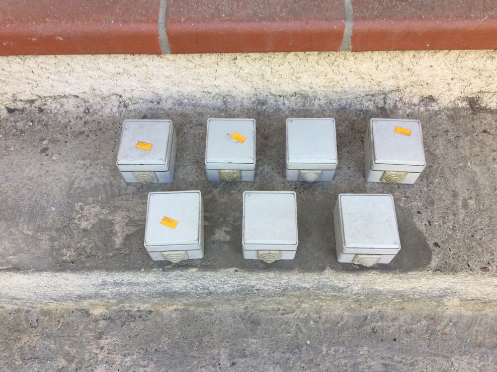 Interrupteurs d'ext�rieur - Lot de 7 50 Toulouse (31)