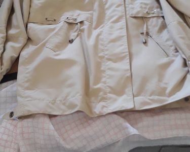 veste 3/4 beige neuf en tr�s bon �tat taille42/44 marque bla 36 Argel�s-sur-Mer (66)