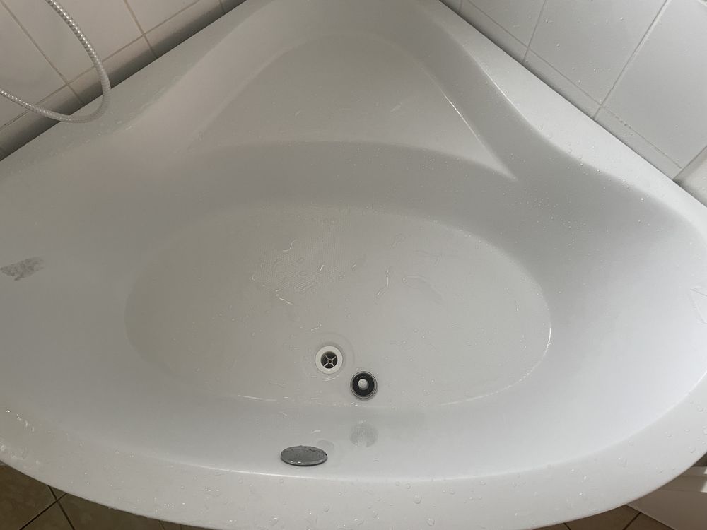 Baignoire d'angles urgent 300 Lamentin (97)