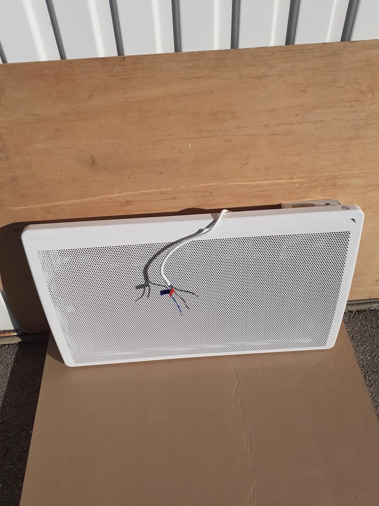 RADIATEURS ELECTRIQUES 160 Maz�res (09)
