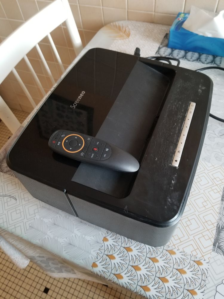 VIDEOPROJECTEUR PHILLIPS SCREENO 220 Nantes (44)