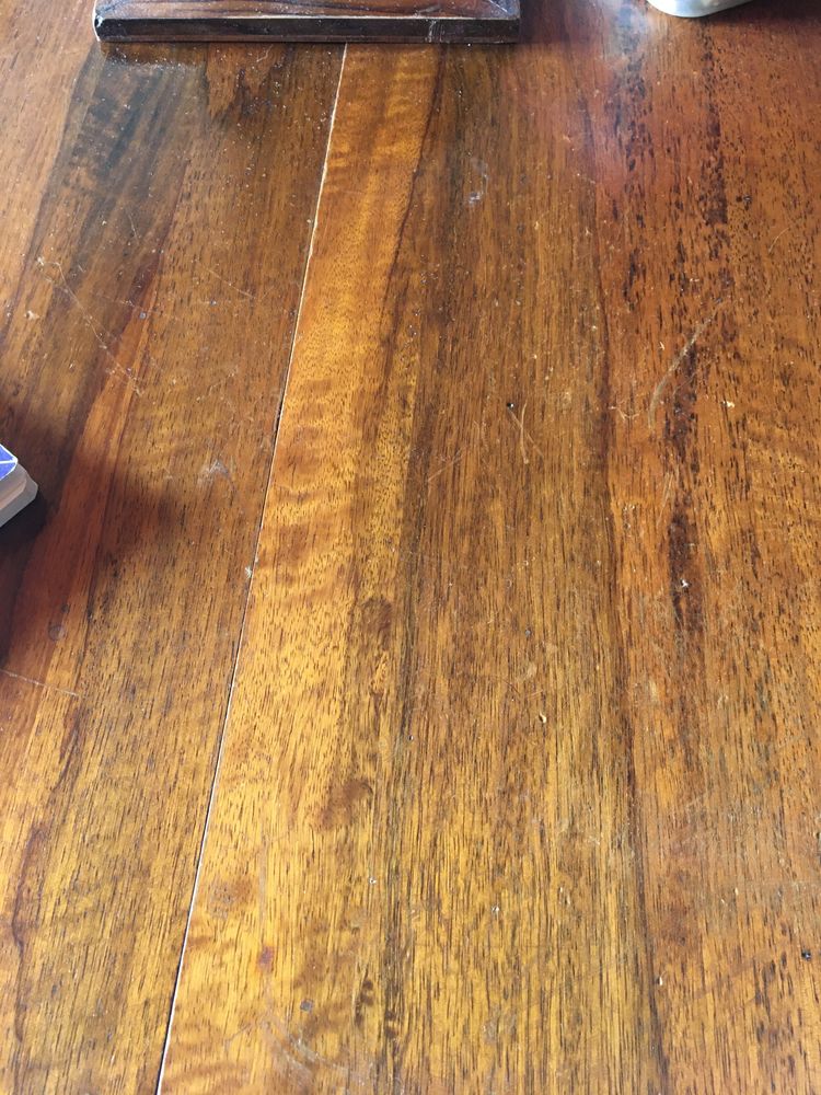 Grande table de salle � manger en ch�ne 50 Saint-Julien-les-Rosiers (30)