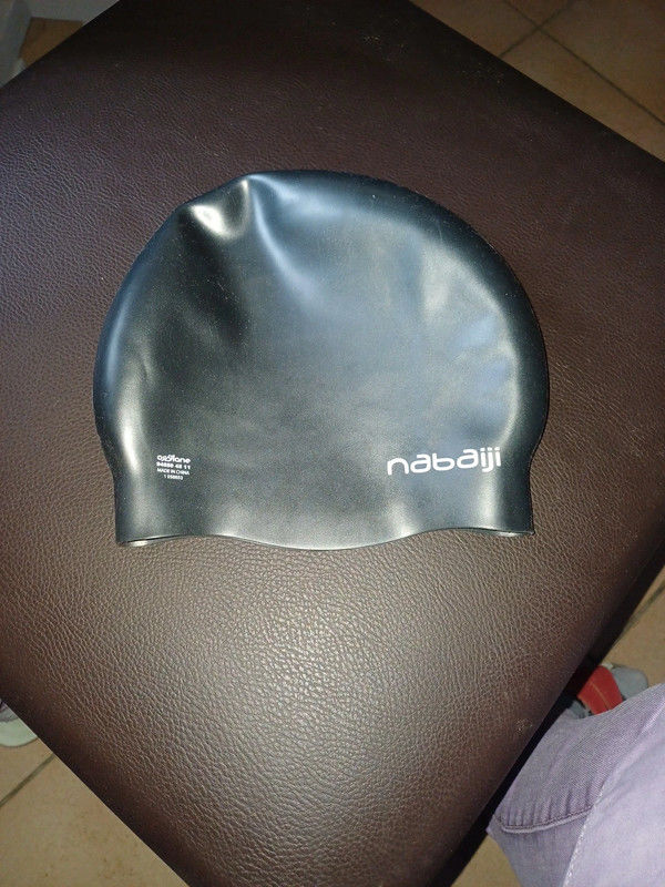 Bonnet de bain adulte noir neuf marque nabaiji 3e 3 Viriat (01)