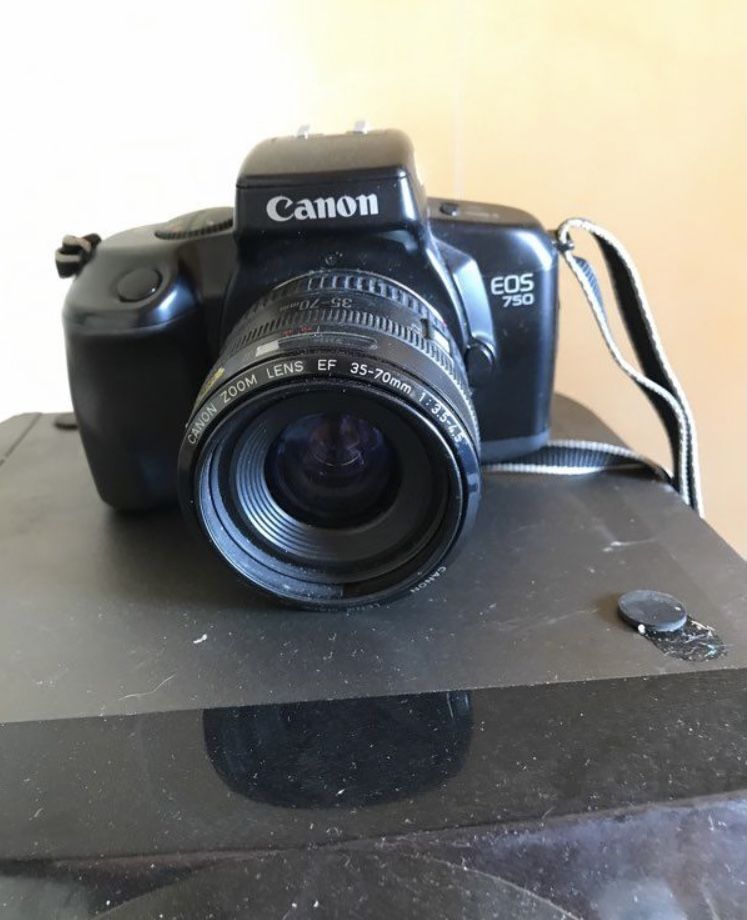 appareil photo argentique canon eos 750 50 Chilly-Mazarin (91)