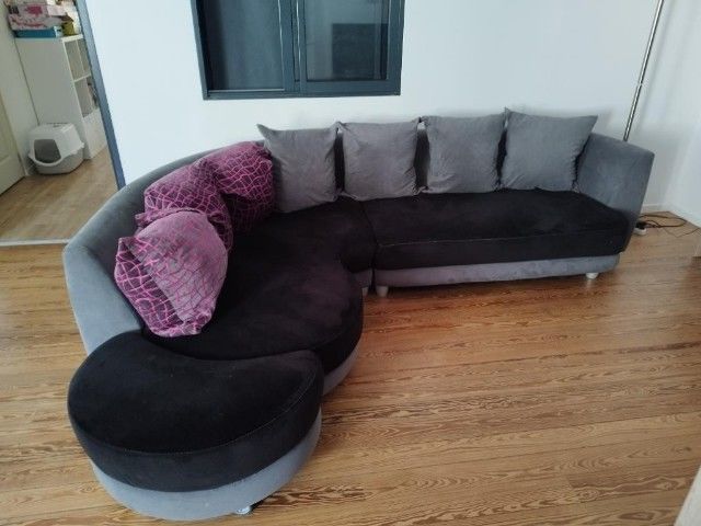 Canap� d'angle 300 Saint-�tienne-des-Oulli�res (69)