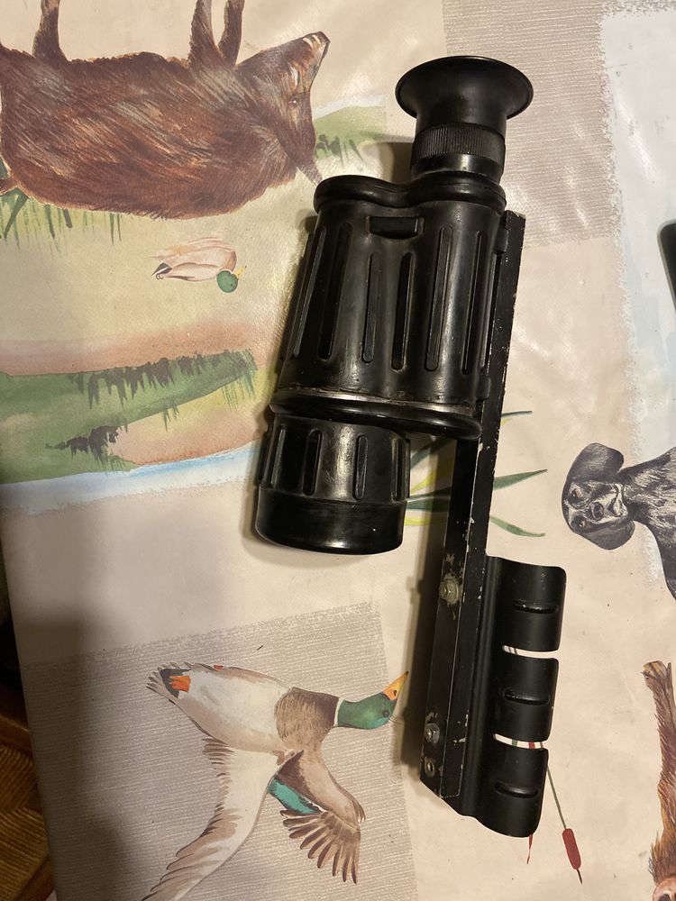 Jumelle de nuit  de chasse 70 Saint-Quentin (02)