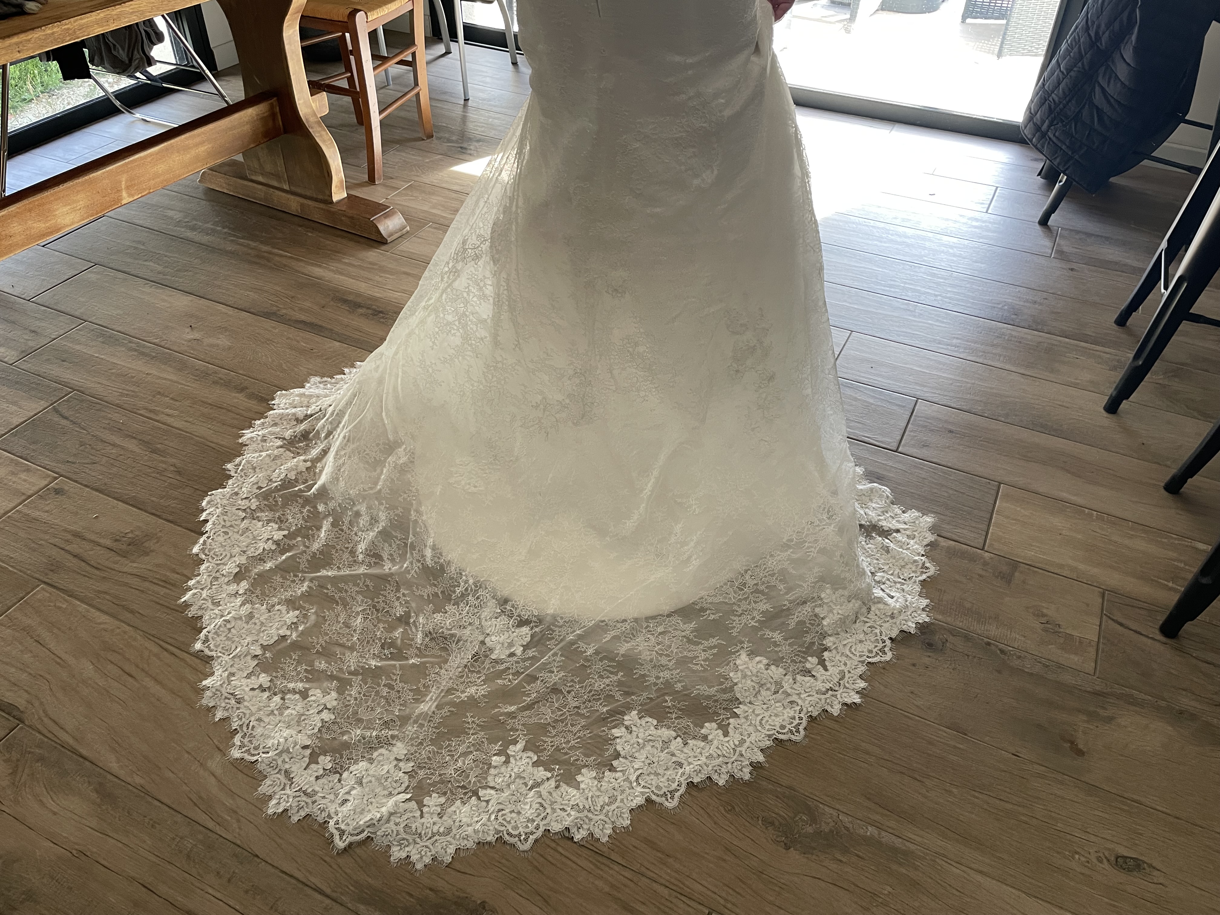 Robe de mari�e 800 Labastide-Saint-Sernin (31)