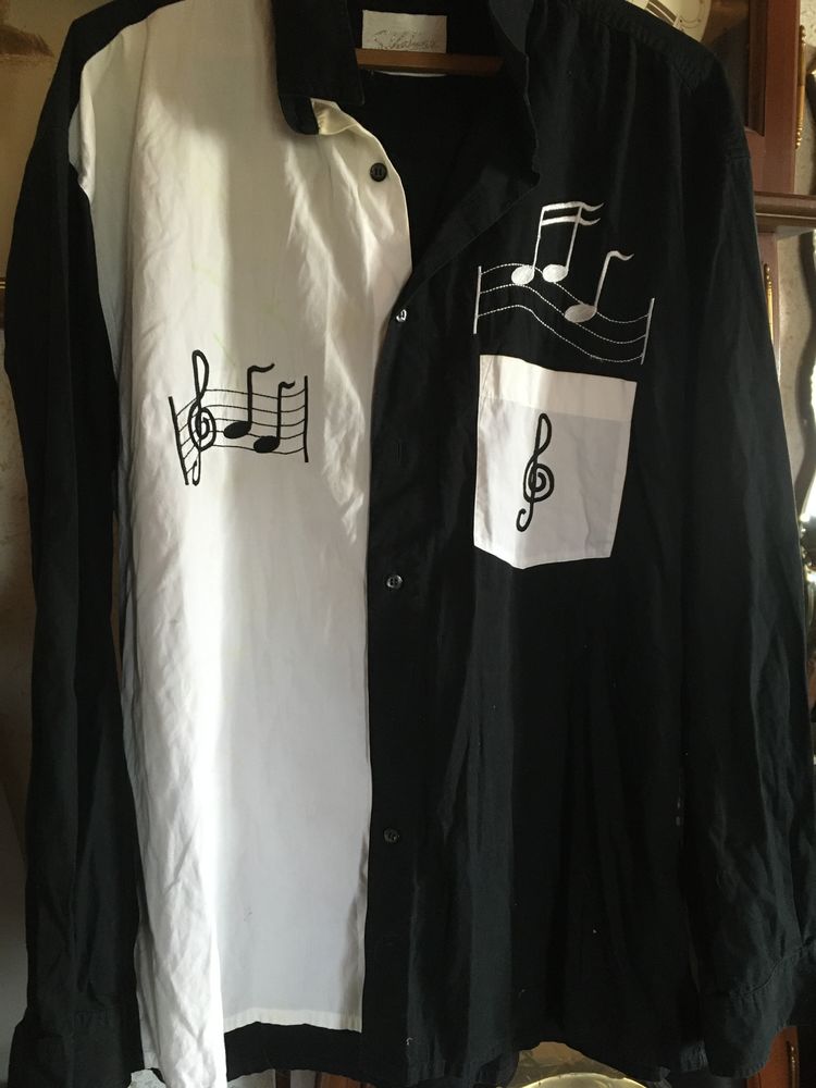 Chemise musicien homme noire et blanche 20 Saint-Julien-les-Rosiers (30)