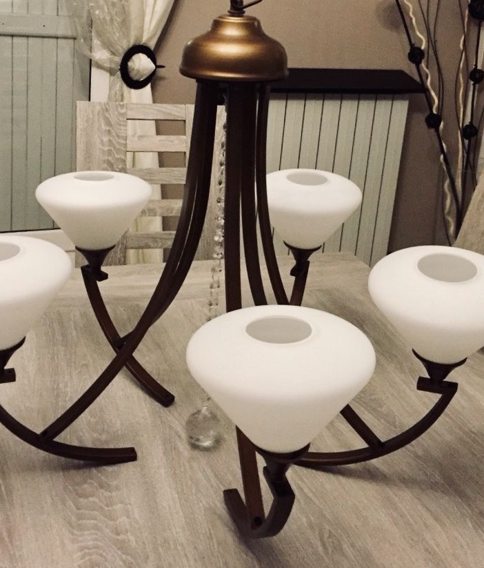 lustres 70 Goussainville (95)