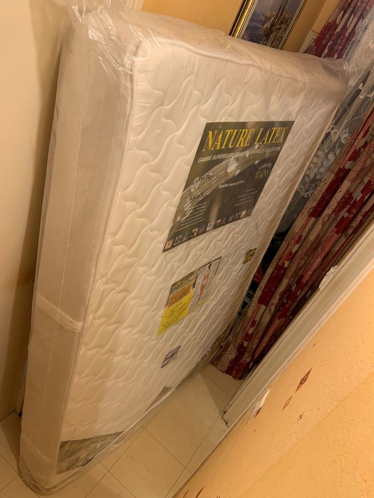 Matelas neuf en latex double place 500 Creil (60)
