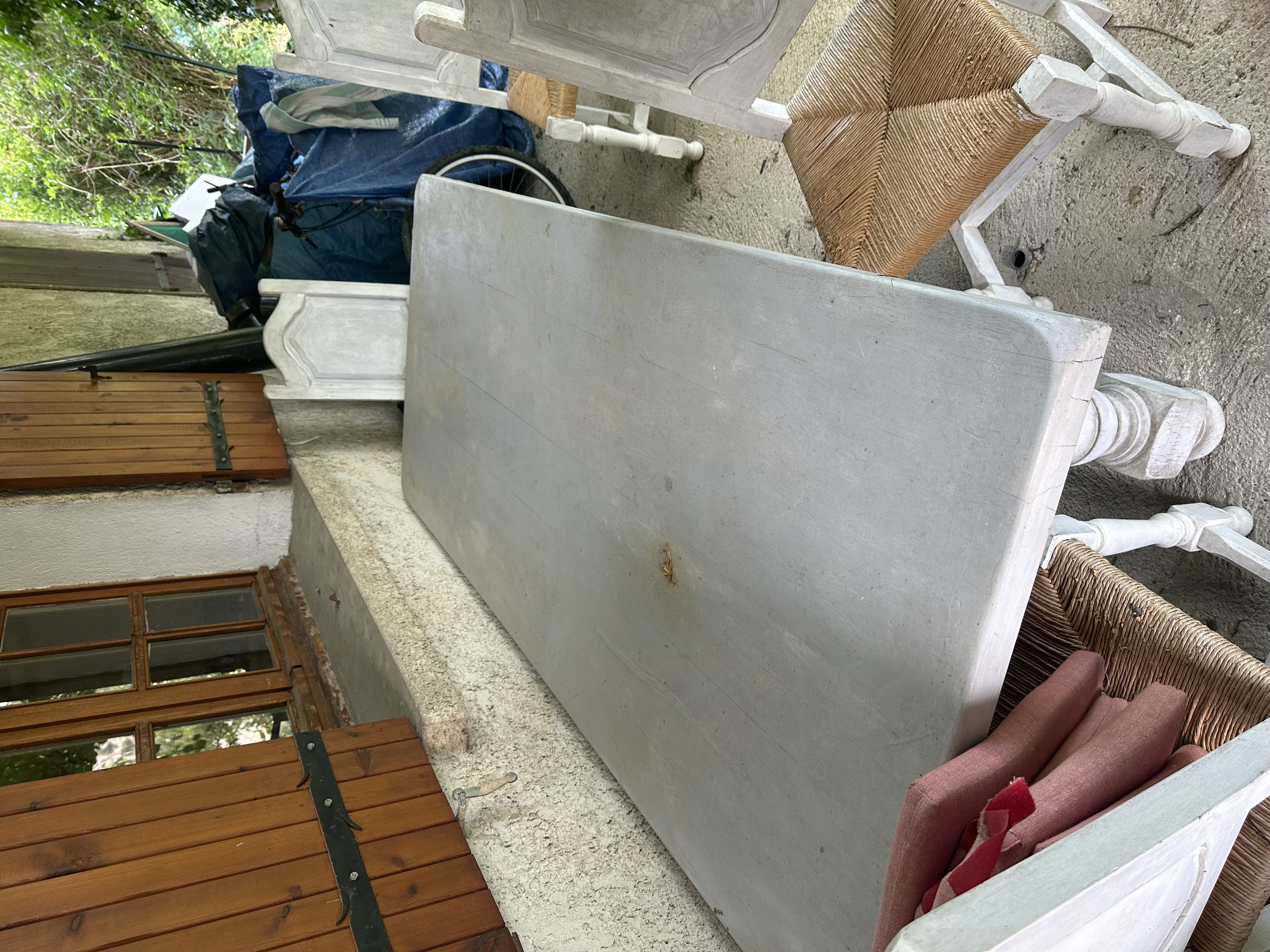 Table salle a manger 500 Allemagne-en-Provence (04)