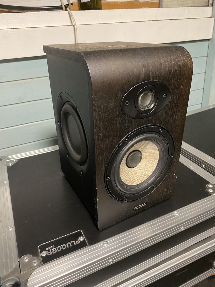 Enceinte Focal Shane 50 multidirectionelle 400 Cergy (95)