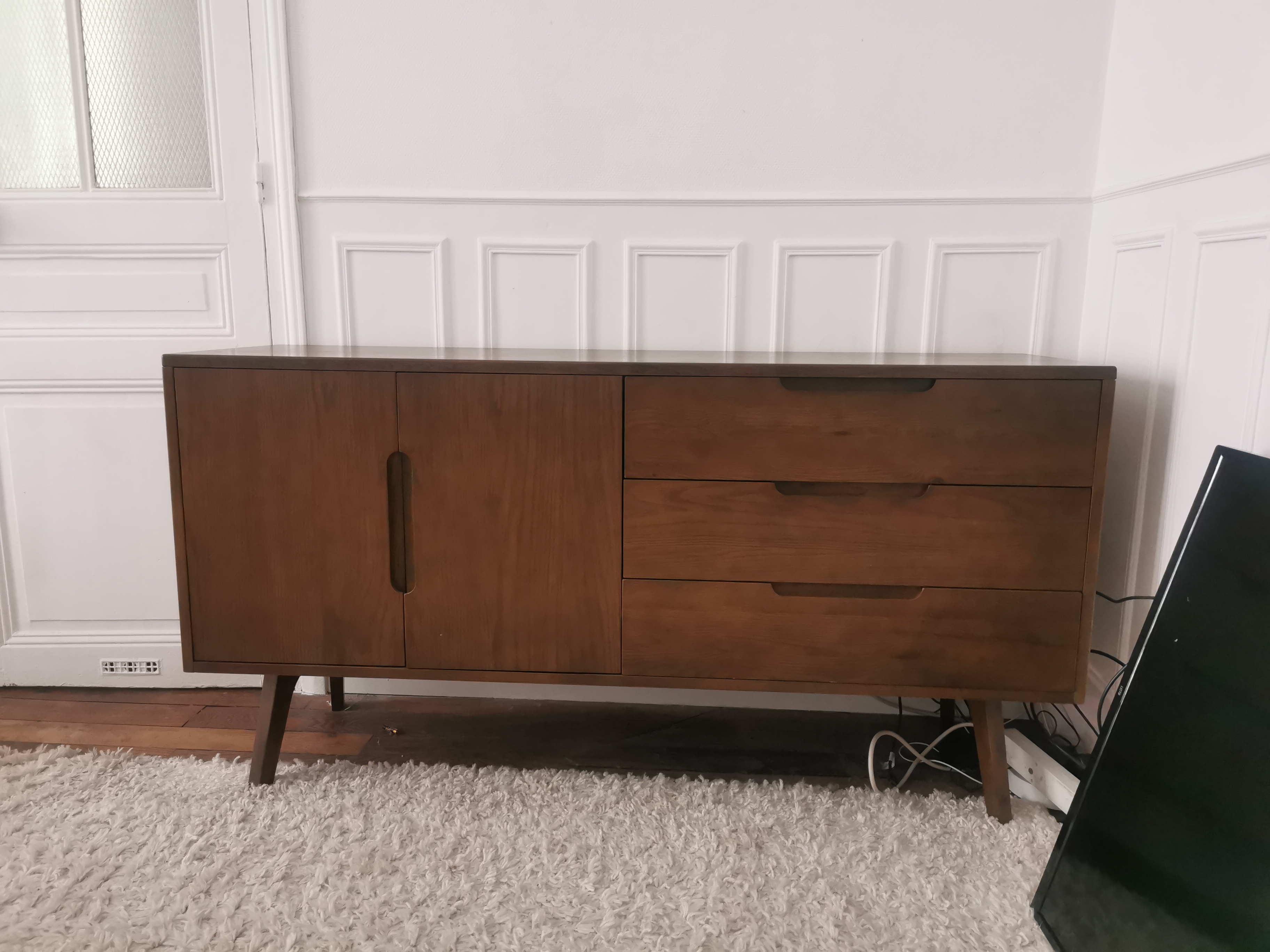 �l�gant buffet en ch�ne Made.com 700 Paris 15 (75)