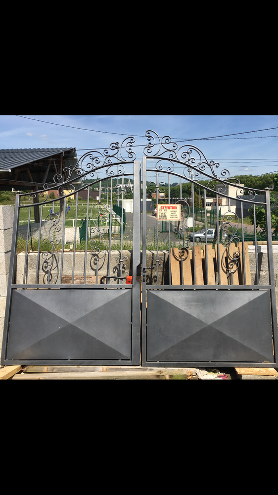 Portail fer forg� Feronnier 1000 Canteleu (76)