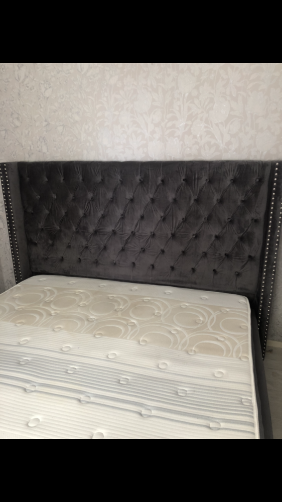 Lit 180 /200 avec t�te de lit et matelas 850 Vannes (56)