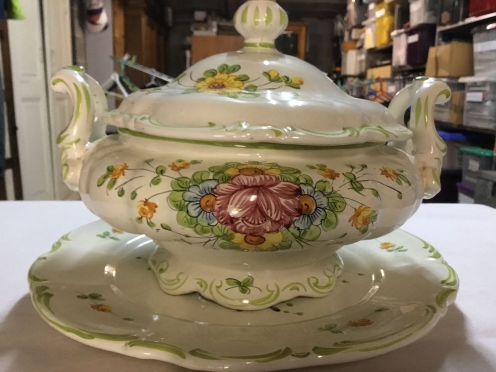 soupi�re en fa�ence de Moustiers 65 �taples (62)