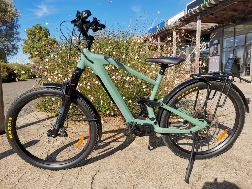  VTT �lectrique  marque Moustache - Route et tout terrain.
3 Niort (79)