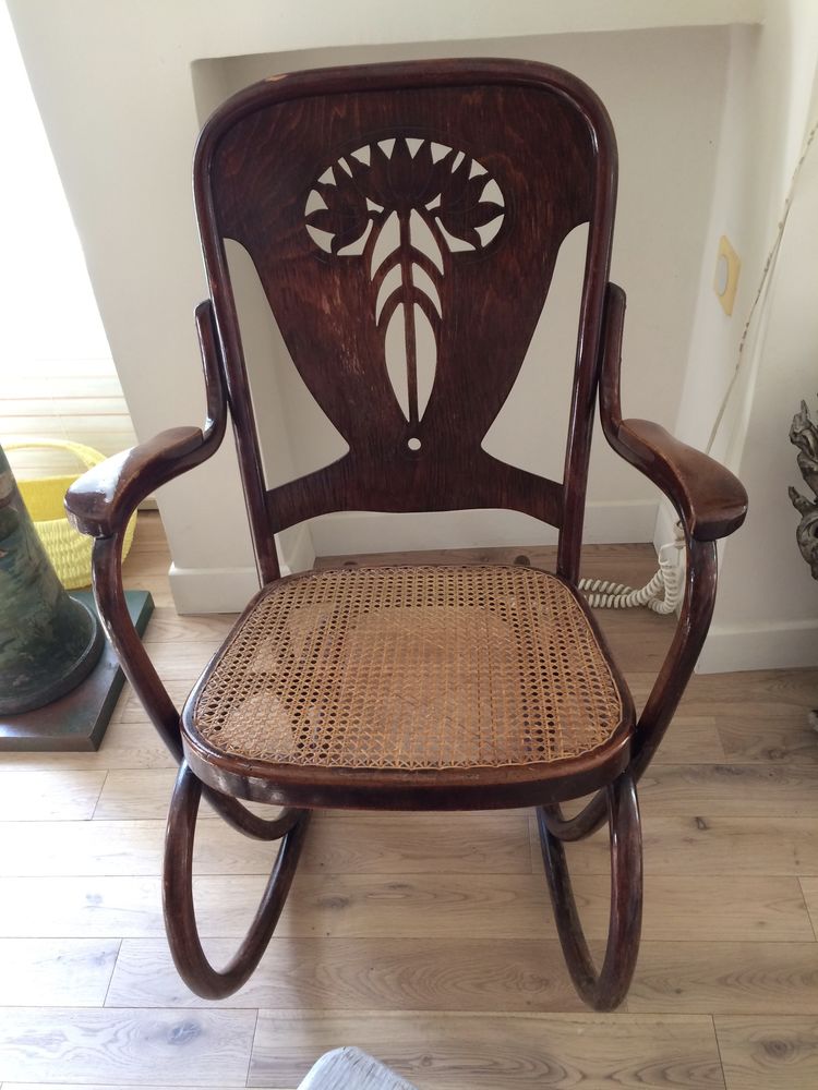 Rocking chair Thonet 300 Neuilly-sur-Seine (92)