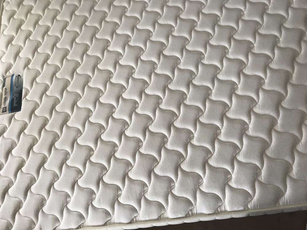 Matelas et sommier 240 M�ze (34)