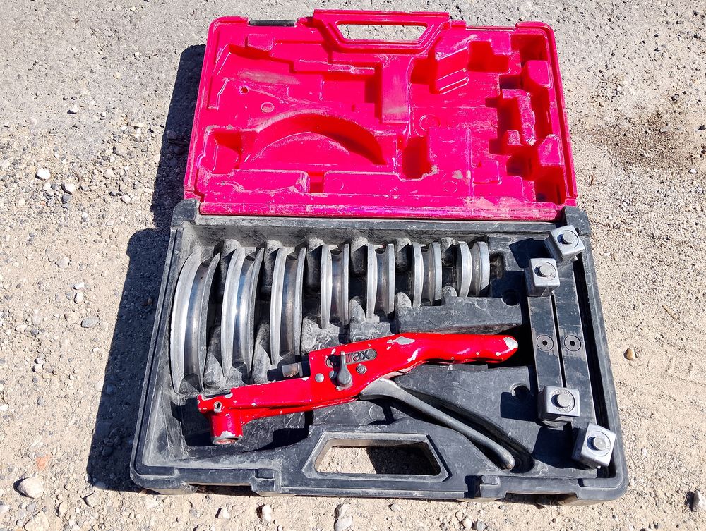 VIRAX Cintreuse arbal�te 10/ 22 formes alu 210 Saint-Jean-de-Fos (34)