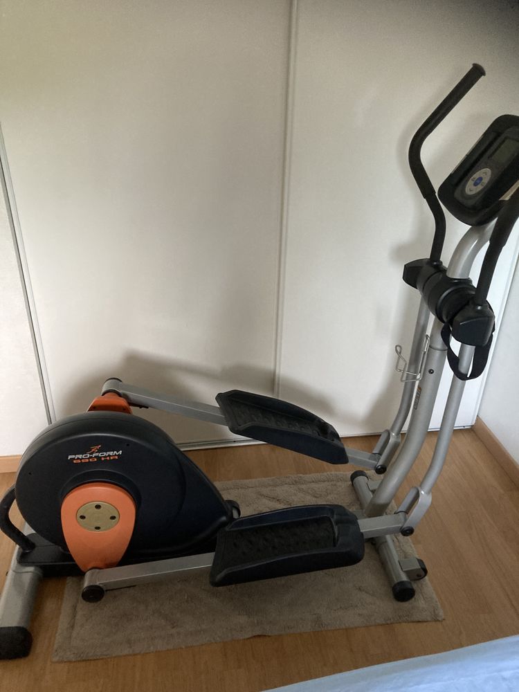 V�lo elliptique Pro-Form 690 HR 270 Troyes (10)