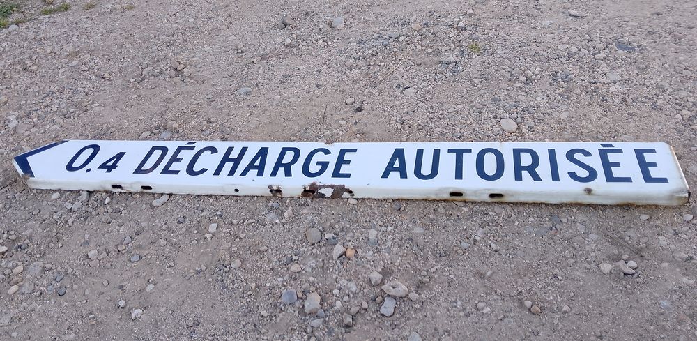 panneau decharge autorisee 400 metres 240 Saint-Jean-de-Fos (34)