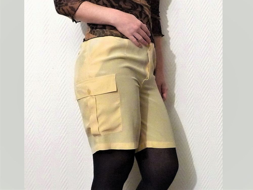 Short Mi Long en 100% Soie Jaune Pastel- Taille S 25 Paris 15 (75)