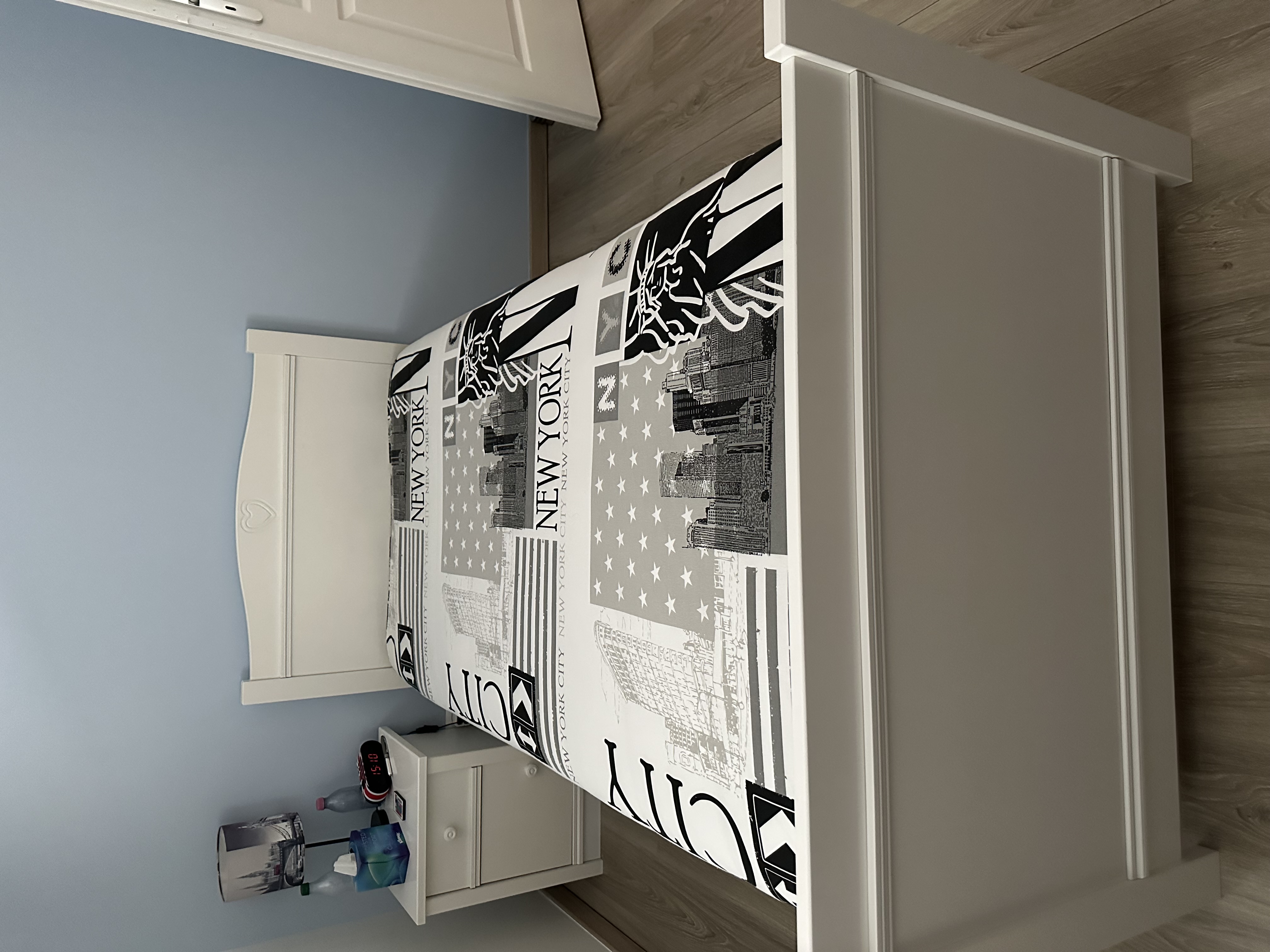 Ensemble lit et sommier et matelas Bultex 60 Marignier (74)