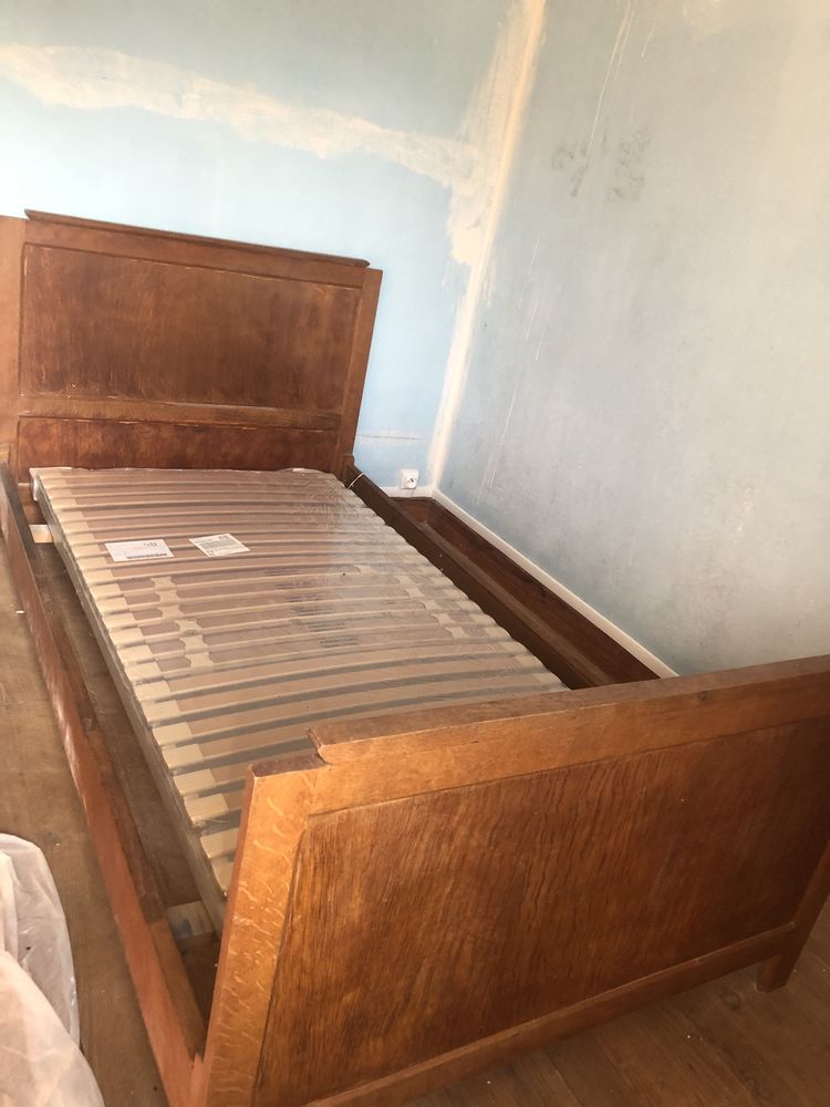 Vend lit bois 1 place 70 Montbrun (48)