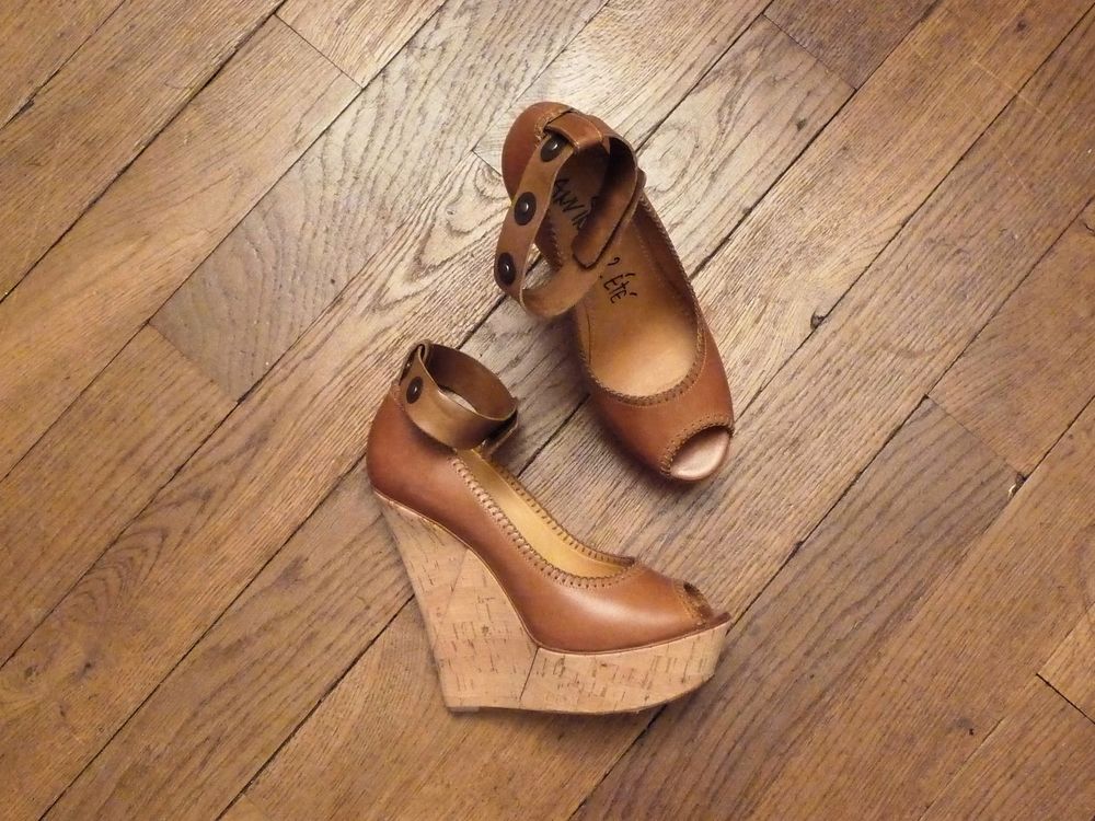 Escarpins/ Chaussures Compens�es Cuir Marron Talon- Lanvin 600 Paris 15 (75)