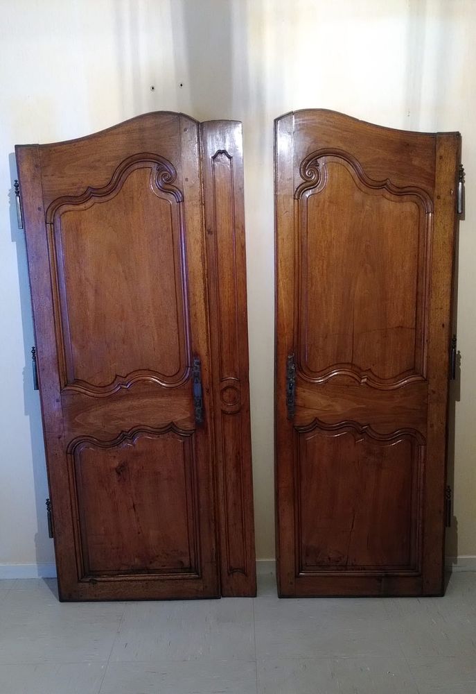 Tr�s belles portes anciennes 70 Modane (73)