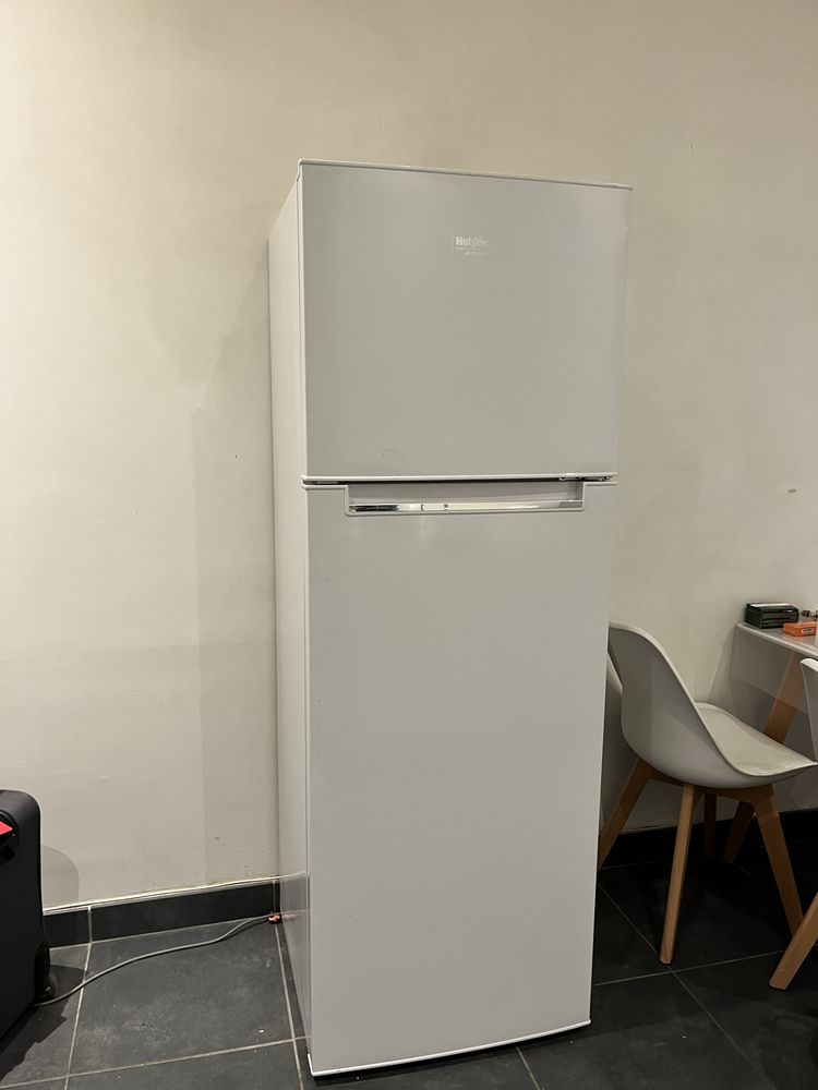R�frig�rateur / Cong�lateur Hotpoint 220 Lyon 5 (69)