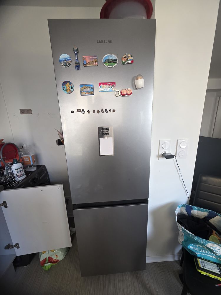 URGENT - Vente R�frig�rateur SAMSUNG - Cause d�m�nagement 200 �vry (91)
