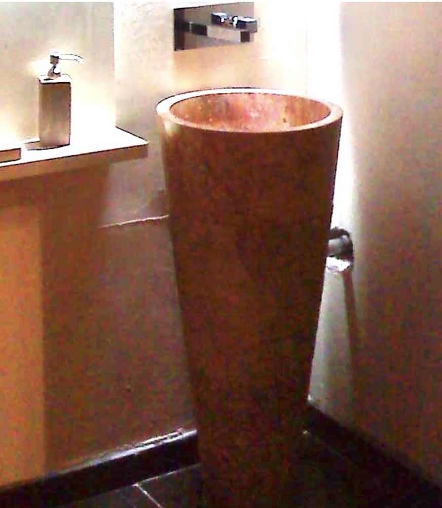 Vasque conique marbre rose 120 Paris 8 (75)