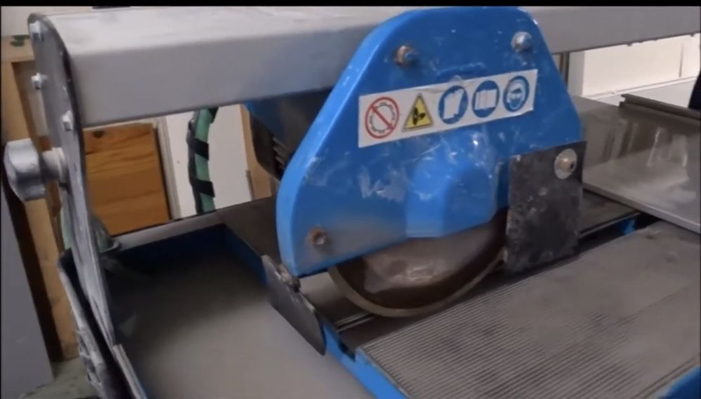 Bricolage 100 Rennes (35)